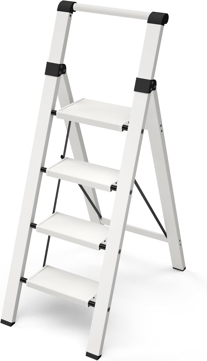Taranta 3 Step Ladder, Lightweight Aluminum Step Stool with Convenient Handgrip, Folding Ladder with Anti-Slip Pedals, 330lbs Capacity Stepladder for Home, Office, Kitchen - White